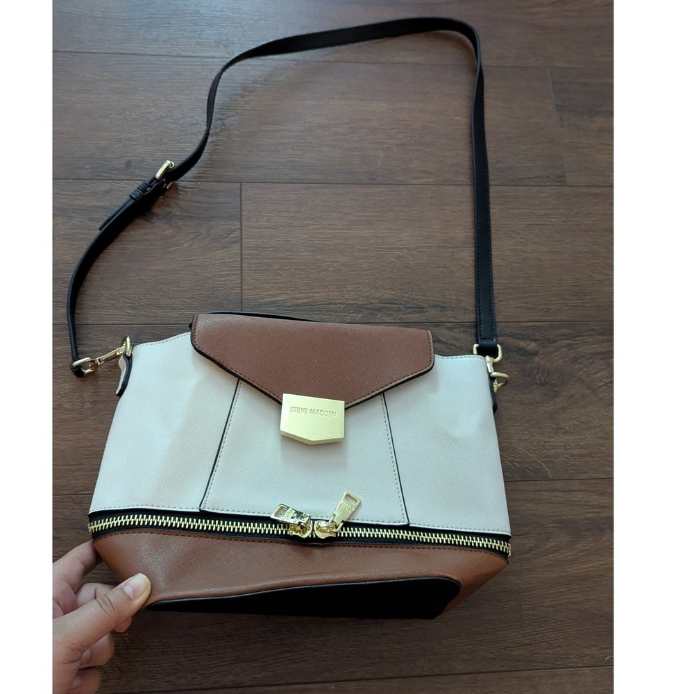 Steve Madden Tri-color Block Saffiano Crossbody Bag Cream Black Gold Hardware
